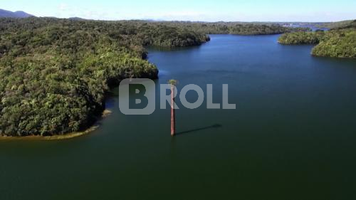 Curitiba PR Ferrovia Curitiba Paranaguá 09 Barragem Caiguava Represa Piraquara Chaminé